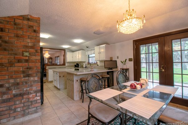 Chandelier, Dining room, Interior, Kitchen, Stone Walls