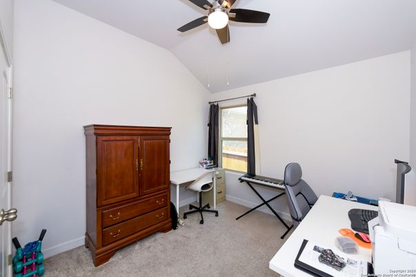 Home Office, Interior