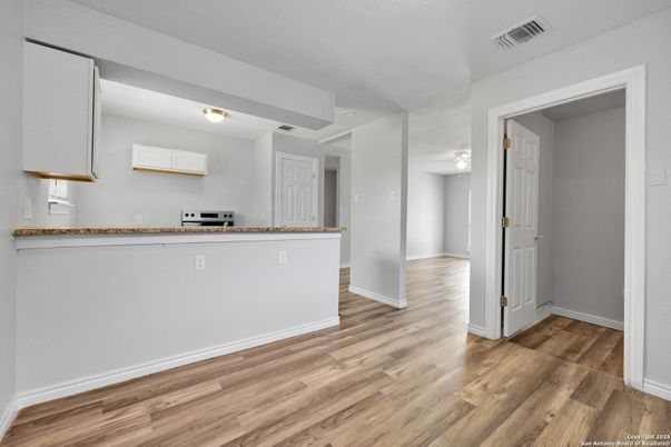 Empty room, Interior, Kitchen, Wood Texture Flooring