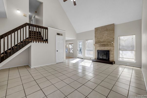 Empty room, Fireplace, Interior