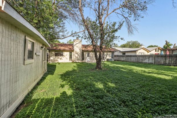 Backyard, Exterior