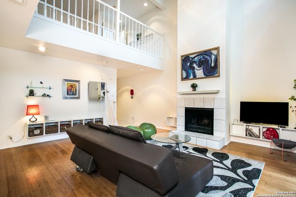 Fireplace, Interior, Living room, Recessed Lighting, Wood Texture Flooring