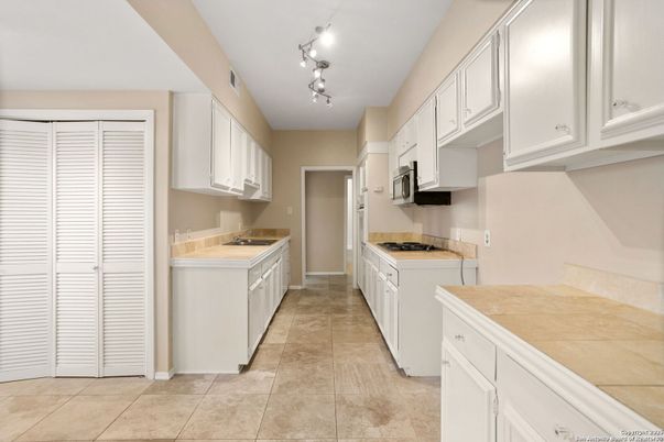 Interior, Kitchen, Tile Countertops