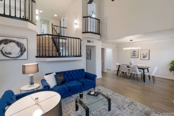 Dining room, Interior, Living room, Pendant Lights, Recessed Lighting, Wood Texture Flooring
