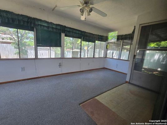 Empty room, Interior, Sun Room