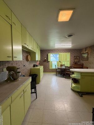 Dining room, Interior, Kitchen, Stone Walls