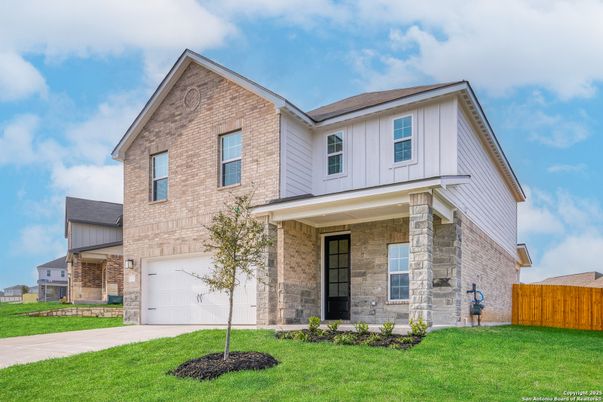 Attached, Exterior, Facade, Brick Facade, Farmhouse