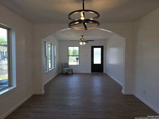 Chandelier, Empty room, Interior, Pendant Lights, Wood Texture Flooring