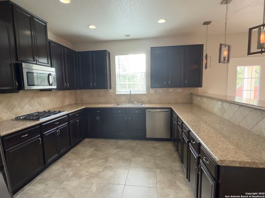 Interior, Kitchen, Pendant Lights, Recessed Lighting