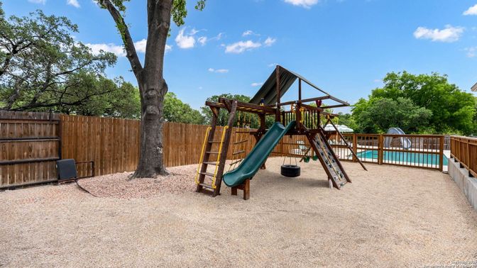 Backyard, Exterior, Playground