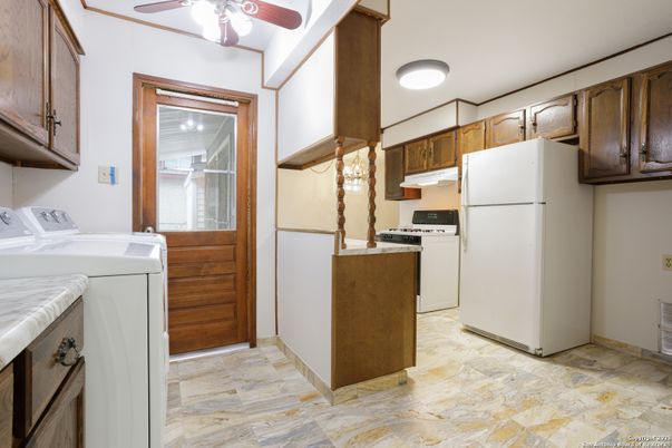 Interior, Kitchen, Washer
