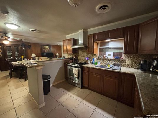 Dining room, Interior, Kitchen
