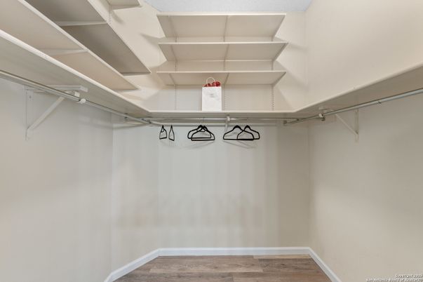 Interior, Walk-in Closets, Wood Texture Flooring