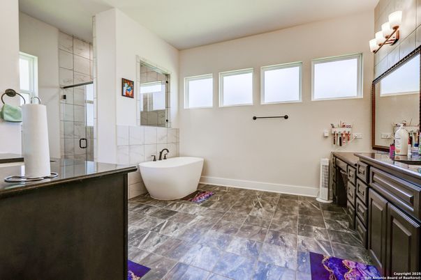 Bathroom, Free Standing Baths, Interior