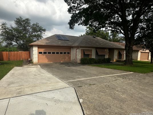 Attached, Exterior, Facade, Solar Panels, Ranch