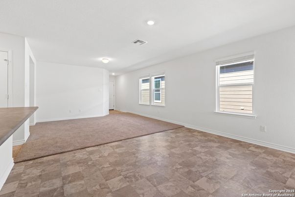 Empty room, Interior, Recessed Lighting