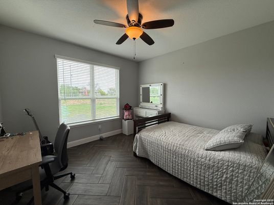 Bedroom, Home Office, Interior, Wood Texture Flooring