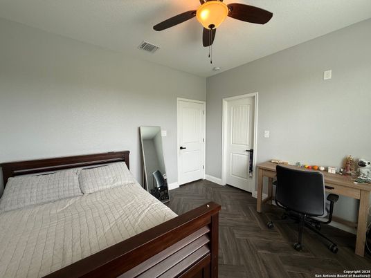 Bedroom, Home Office, Interior, Wood Texture Flooring
