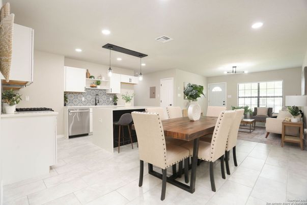 Dining room, Interior, Kitchen, Living room, Pendant Lights, Recessed Lighting