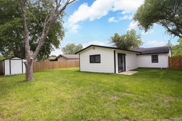 Backyard, Exterior