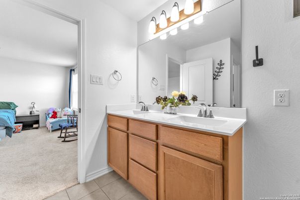 Bathroom, Dual Sink Vanities, Interior