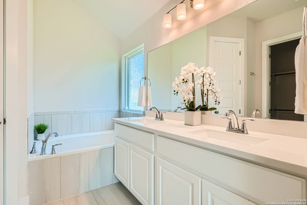 Bathroom, Dual Sink Vanities, Interior, Wood Texture Flooring