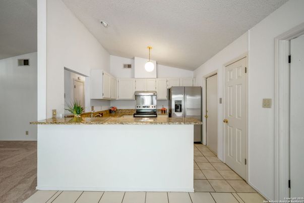 Interior, Kitchen, Pendant Lights, Stainless Steel Appliances