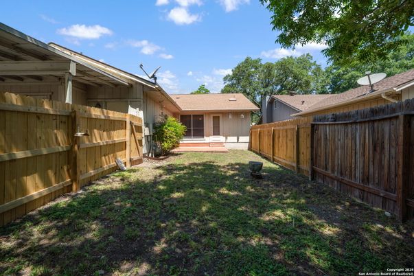 Backyard, Exterior