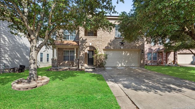 Attached, Exterior, Facade, Brick Facade, French Provincial