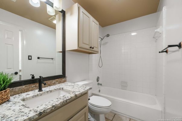 Bathroom, Interior