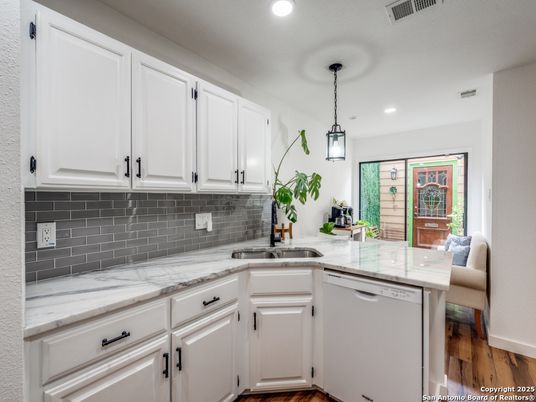 Interior, Kitchen, Pendant Lights, Recessed Lighting, Wood Texture Flooring