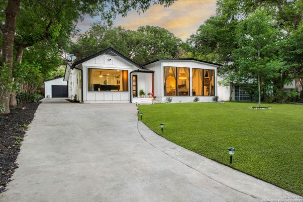 Backyard, Detached Garage, Exterior