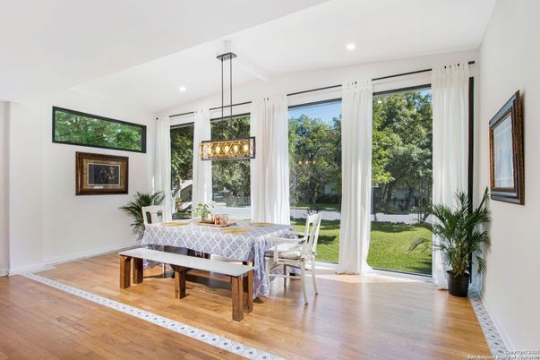 Dining room, Interior, Pendant Lights, Recessed Lighting, Wood Texture Flooring
