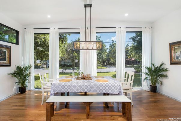 Dining room, Interior, Pendant Lights, Recessed Lighting, Wood Texture Flooring