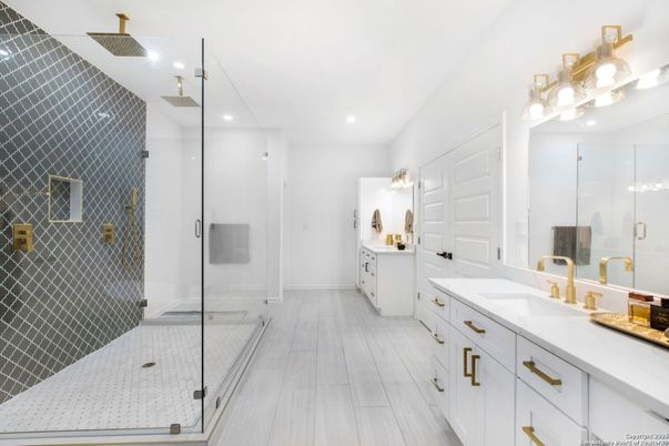 Bathroom, Dual Sink Vanities, Glass Shower, Interior, Recessed Lighting