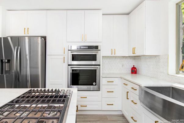 Interior, Kitchen, Stainless Steel Appliances, Wood Texture Flooring