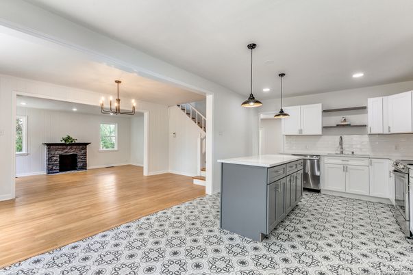 Fireplace, Interior, Kitchen, Pendant Lights, Recessed Lighting, Wood Texture Flooring