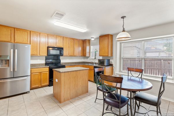 Dining room, Interior, Kitchen, Pendant Lights