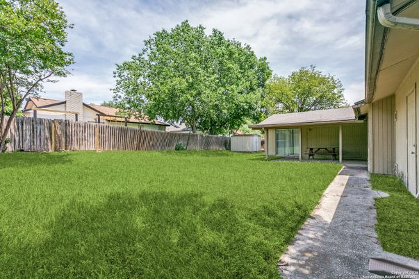 Backyard, Exterior