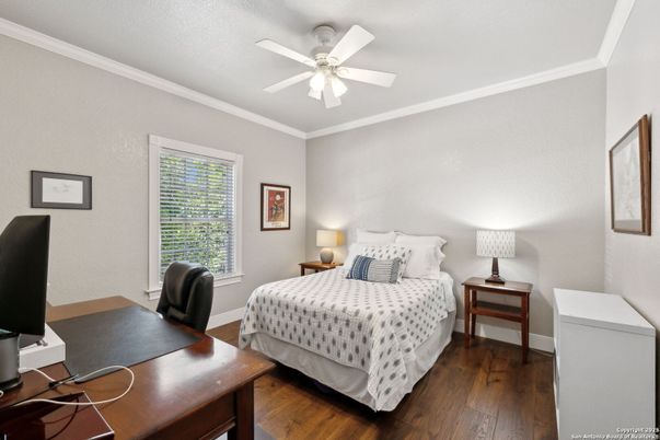 Bedroom, Home Office, Interior, Wood Texture Flooring