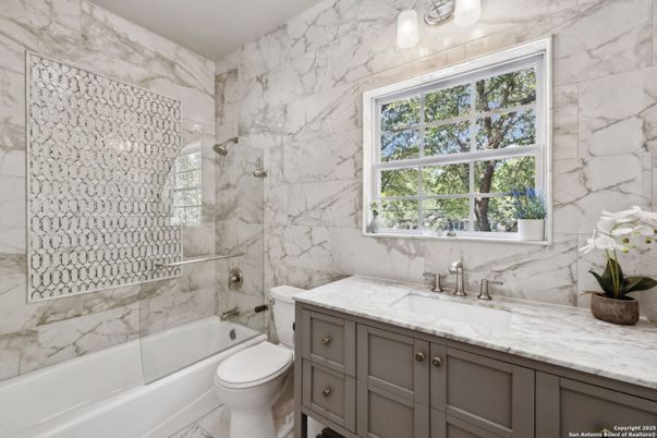Bathroom, Interior, Marble Walls