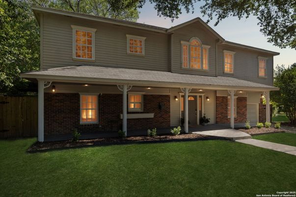 Attached, Exterior, Facade, Brick Facade, Farmhouse