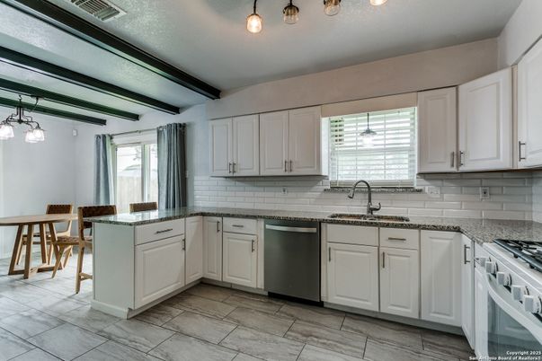 Interior, Kitchen, Pendant Lights, Stainless Steel Appliances