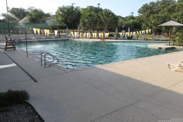 Exterior, Playground, Pool