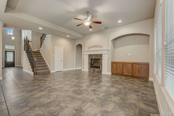 Fireplace, Interior, Recessed Lighting