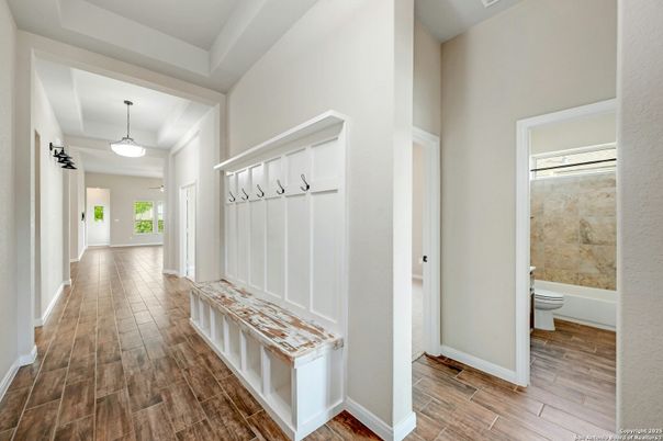 Bathroom, Interior, Pendant Lights, Wood Texture Flooring