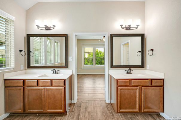 Bathroom, Dual Sink Vanities, Interior, Wood Texture Flooring