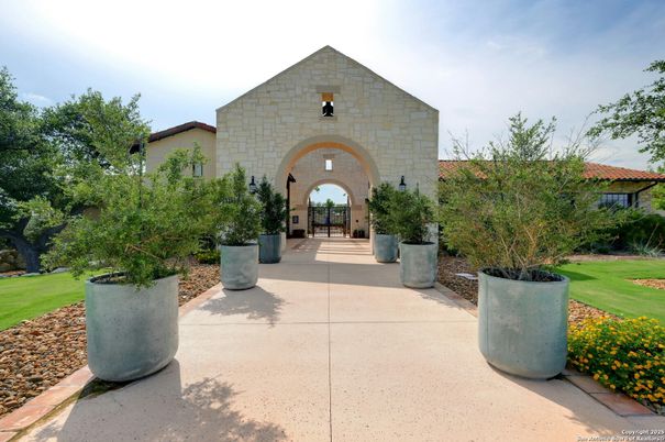 Backyard, Exterior, Facade, Spanish Mediterranean