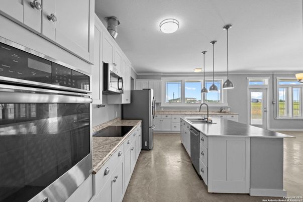 Interior, Kitchen, Pendant Lights, Stainless Steel Appliances