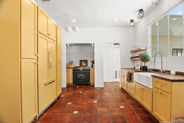 Interior, Kitchen, Recessed Lighting